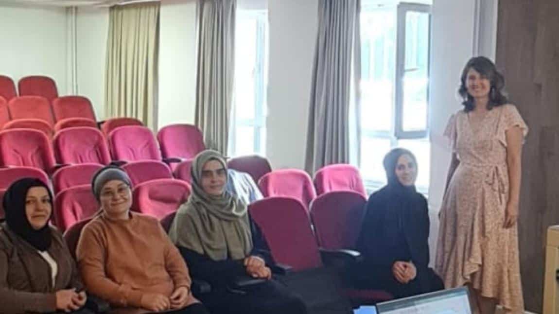 2025 Aile Yılı Kapsamında Seminer Verildi 